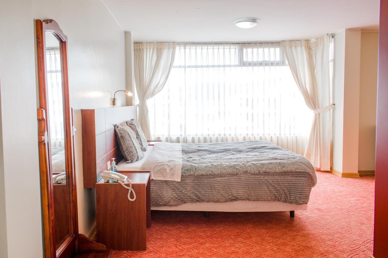 Hotel Flor De Los Andes Tulcan Luaran gambar